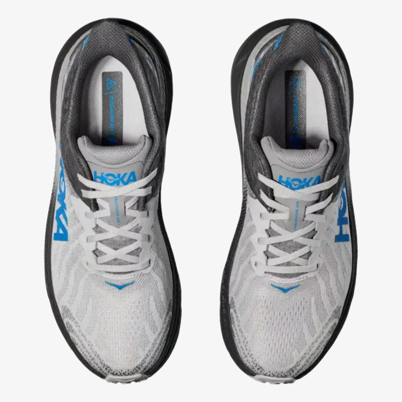 HOKA Challenger 7 