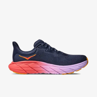 HOKA Arahi 7 