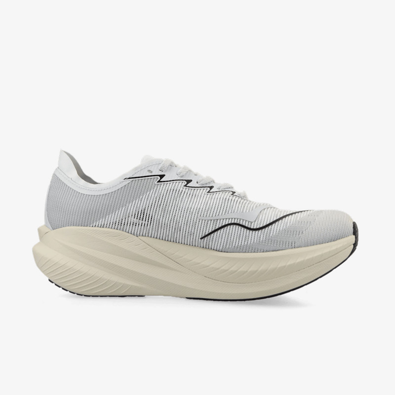 HOKA Mach X 2 