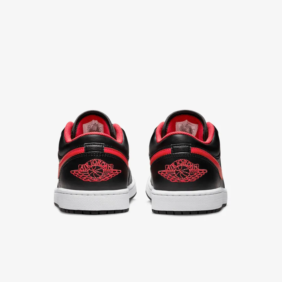 NIKE AIR JORDAN 1 LOW 
