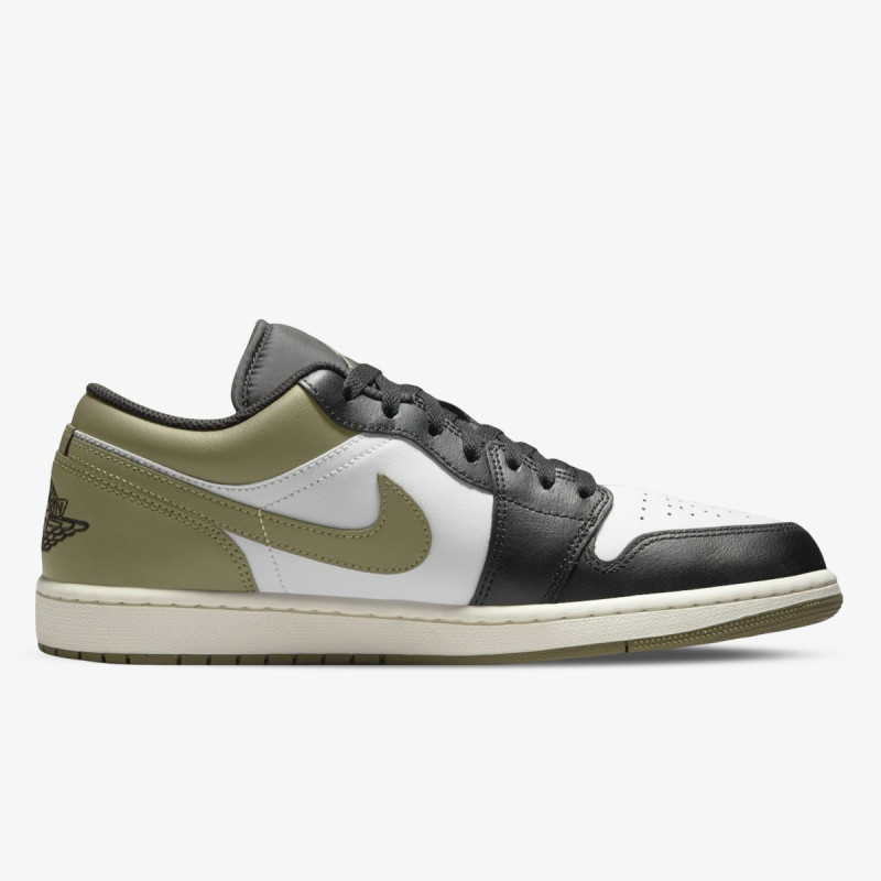 NIKE AIR JORDAN 1 LOW 