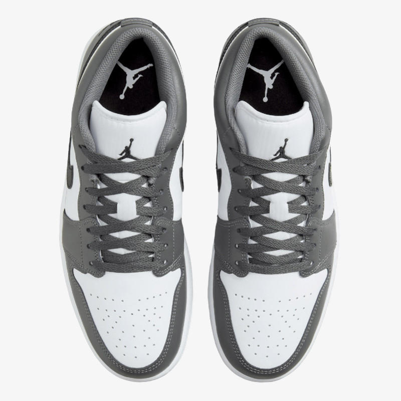 NIKE AIR JORDAN 1 LOW 