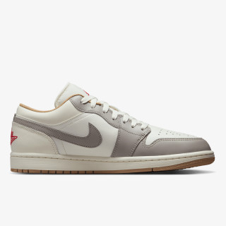 NIKE AIR JORDAN 1 LOW 