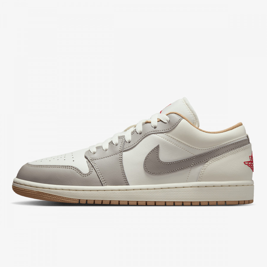 NIKE AIR JORDAN 1 LOW 