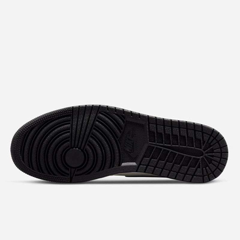 NIKE AIR JORDAN 1 RETRO HIGH OG 