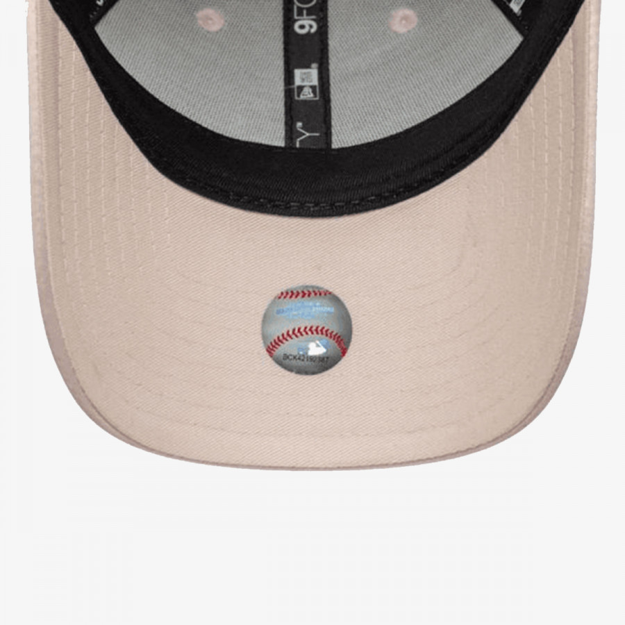 NEW ERA FEMALE SATIN 9FORTY® 
