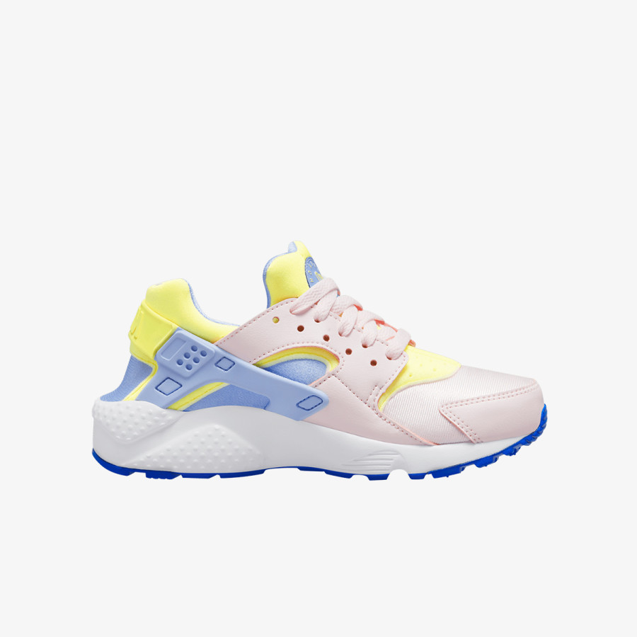 NIKE Huarache Run 