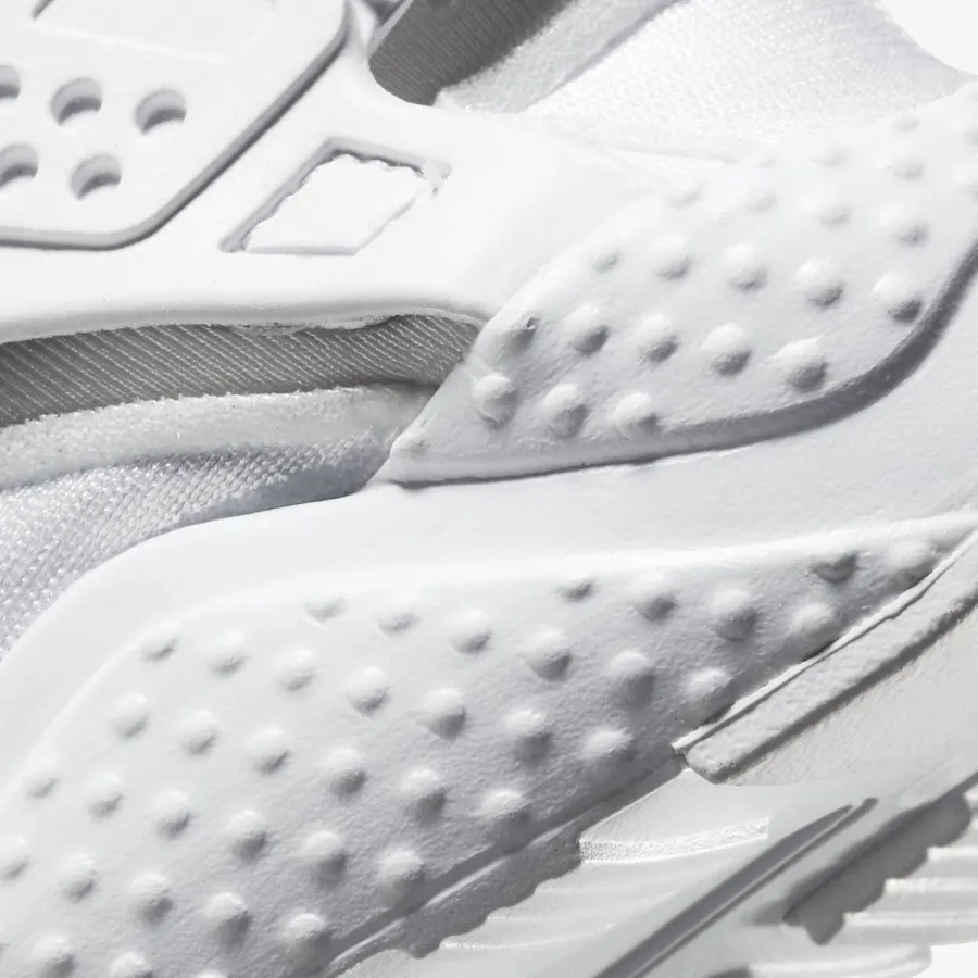 NIKE HUARACHE RUN 
