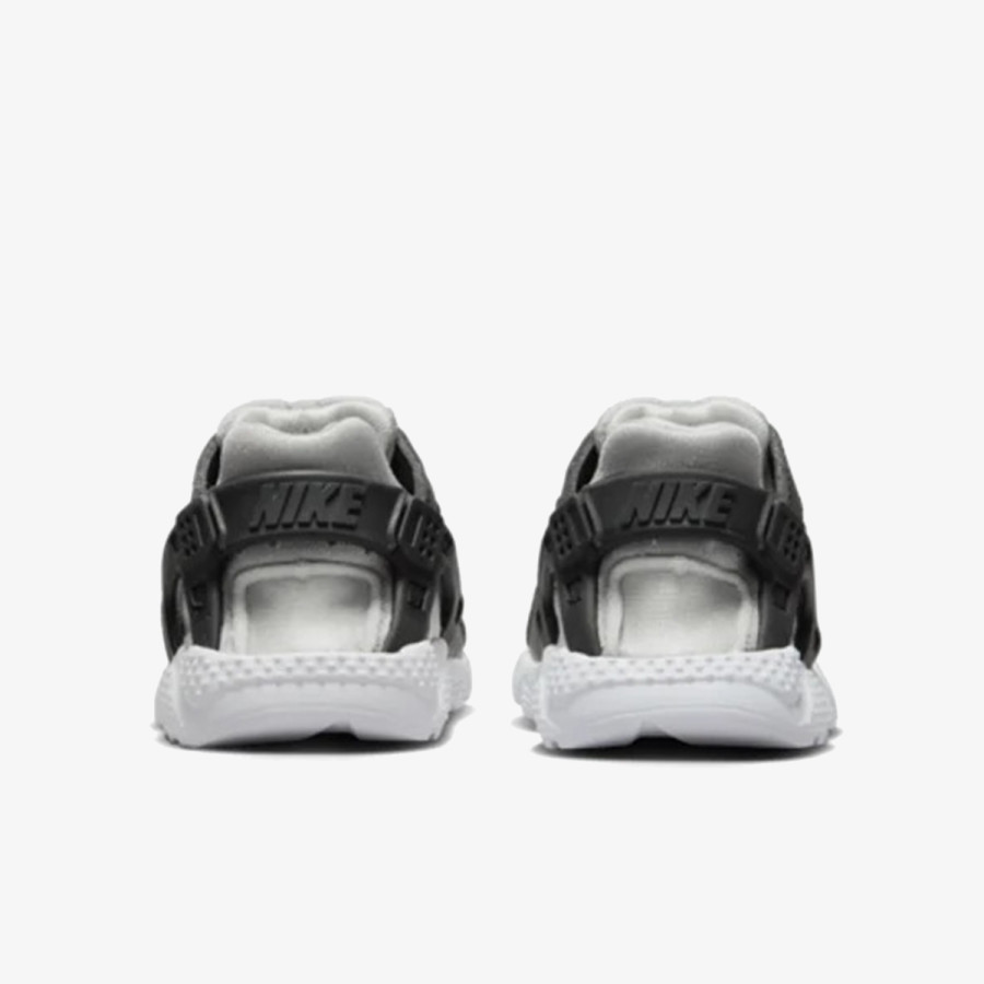 NIKE HUARACHE RUN BT 