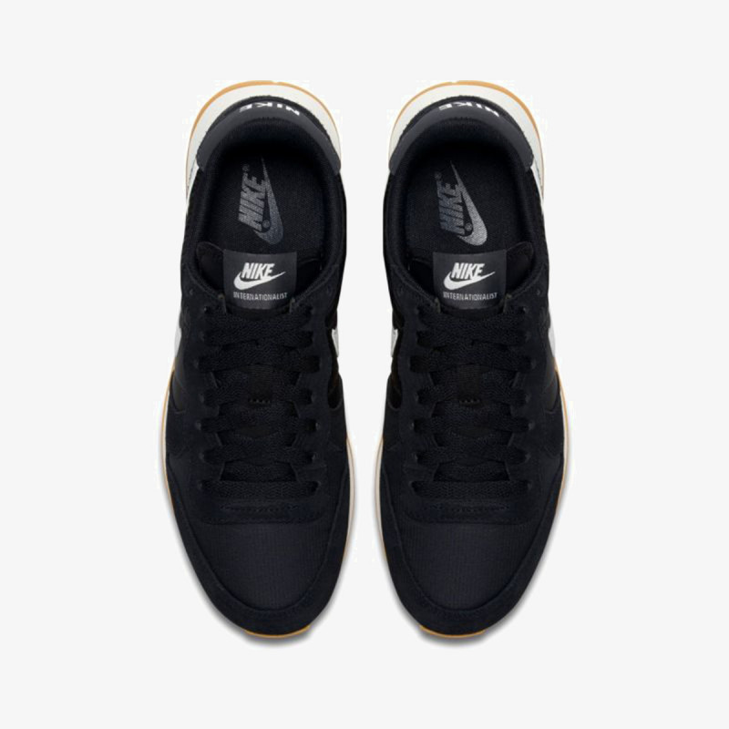 NIKE WMNS INTERNATIONALIST 