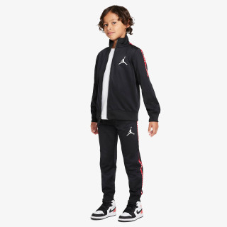 NIKE JORDAN  JDB JACKET AND PANTS SET 