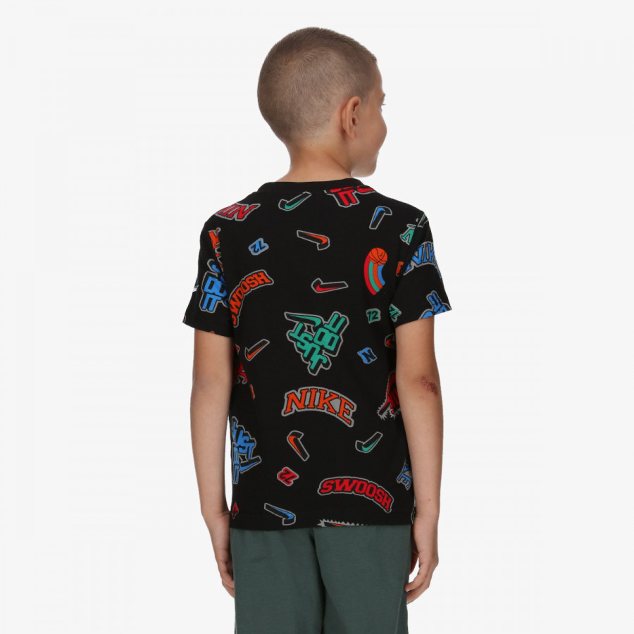 NIKE NKB VARZITY AOP TEE 