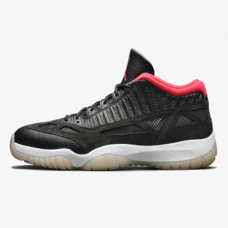 NIKE AIR JORDAN 11 RETRO LOW 