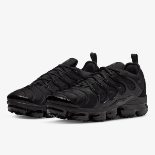 NIKE Air VaporMax Plus 