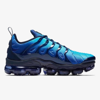 NIKE AIR VAPORMAX PLUS 