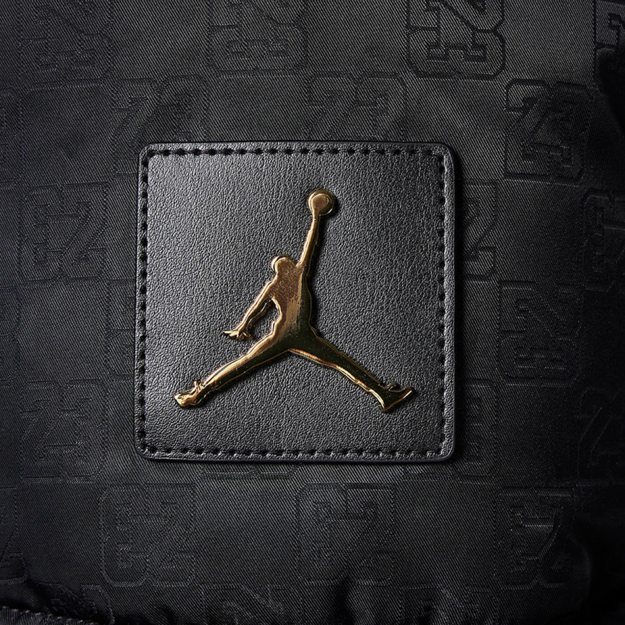 NIKE Jordan 23 