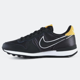 NIKE W INTERNATIONALIST HEAT 