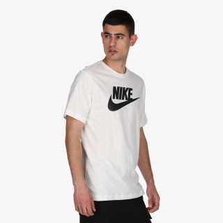 NIKE Sportswear Futura 
