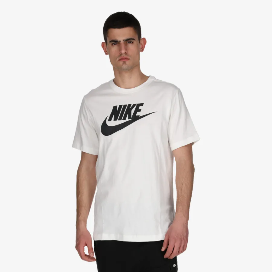 NIKE Sportswear Futura 