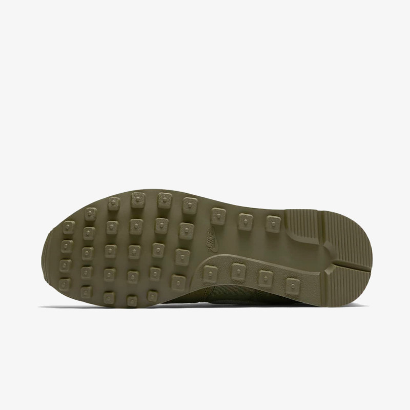 NIKE W INTERNATIONALIST WE 