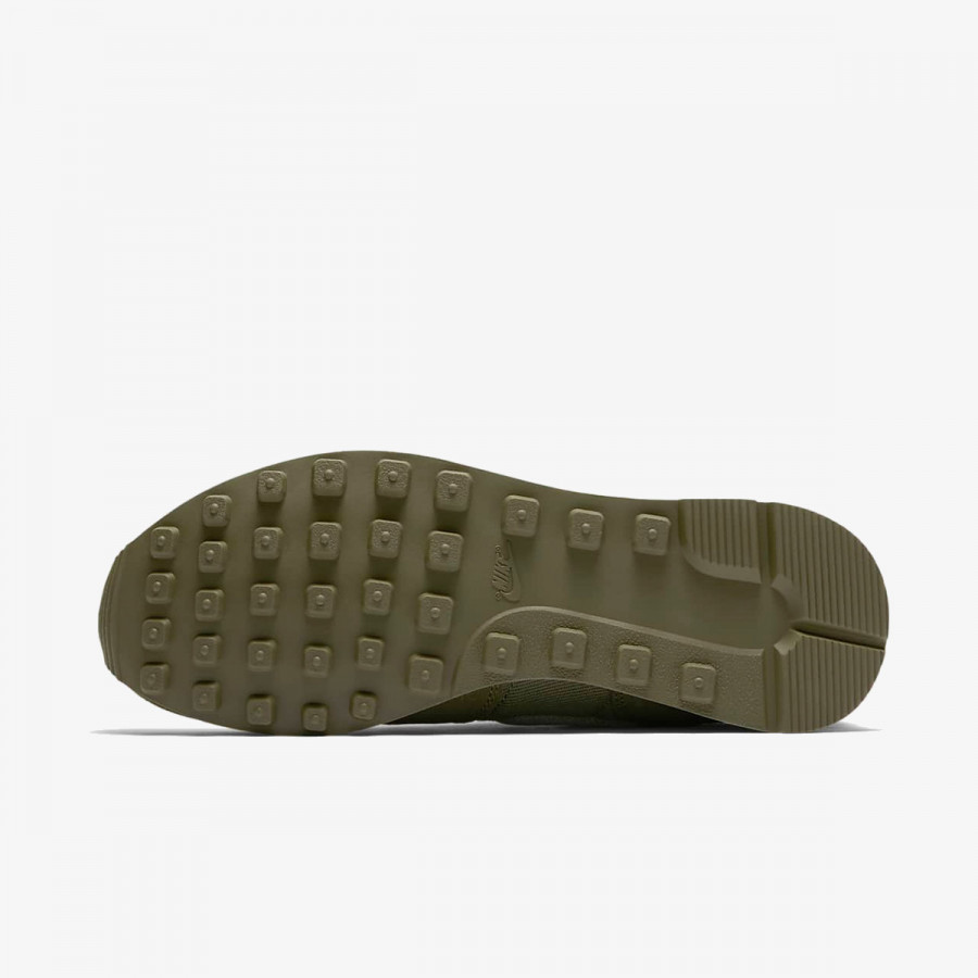 NIKE W INTERNATIONALIST WE 
