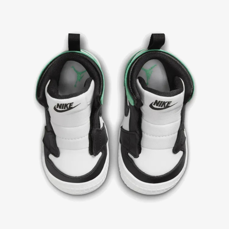 NIKE Jordan 1 
