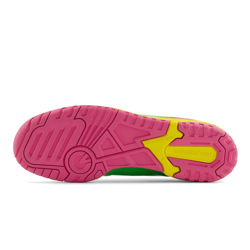 NEW BALANCE BB550 