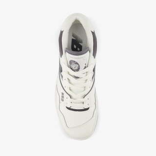 NEW BALANCE -550 