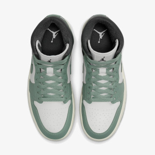 NIKE Air Jordan 1 Mid 