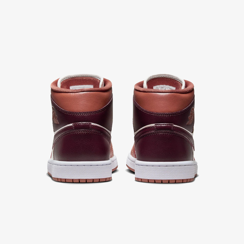 NIKE Air Jordan 1 