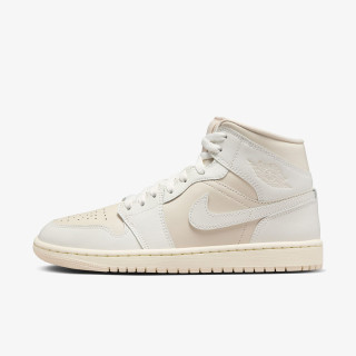 NIKE Air Jordan 1 