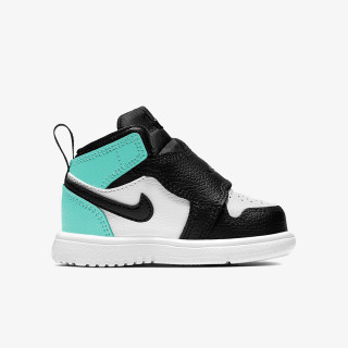 NIKE SKY JORDAN 1 BT 