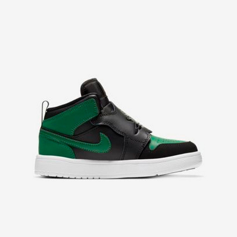 NIKE SKY JORDAN 1 BP 