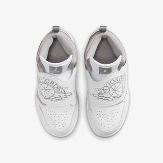 NIKE SKY JORDAN 1 BP 