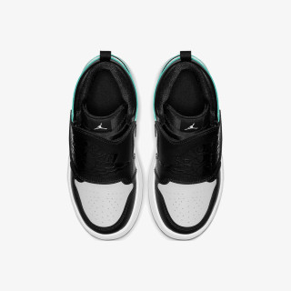 NIKE SKY JORDAN 1 BP 