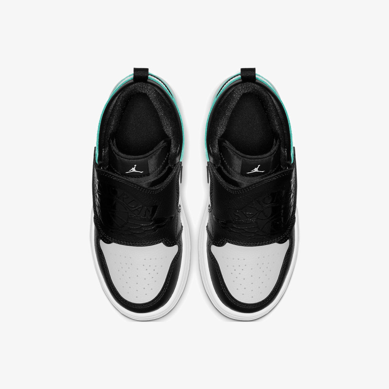 NIKE SKY JORDAN 1 BP 