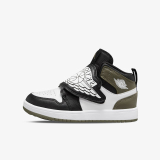 NIKE Sky Jordan 1 