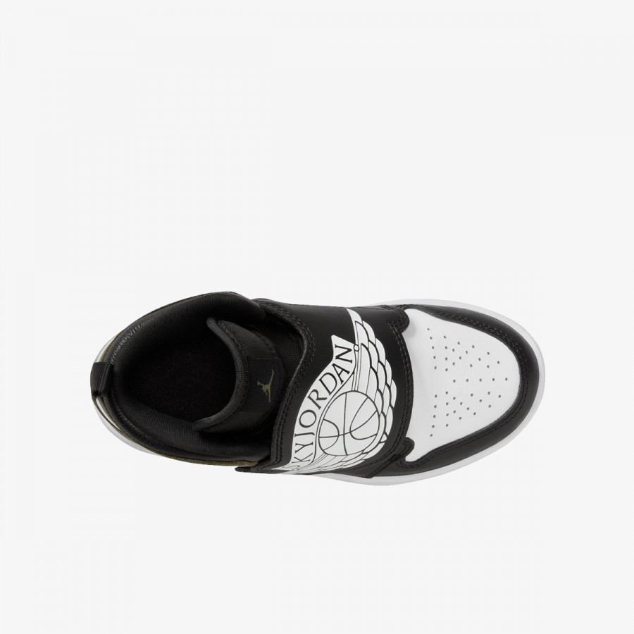 NIKE Sky Jordan 1 