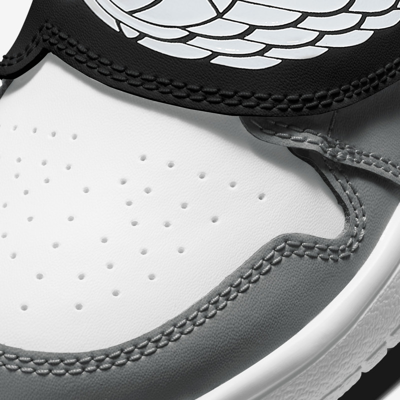 NIKE SKY JORDAN 1 BP 