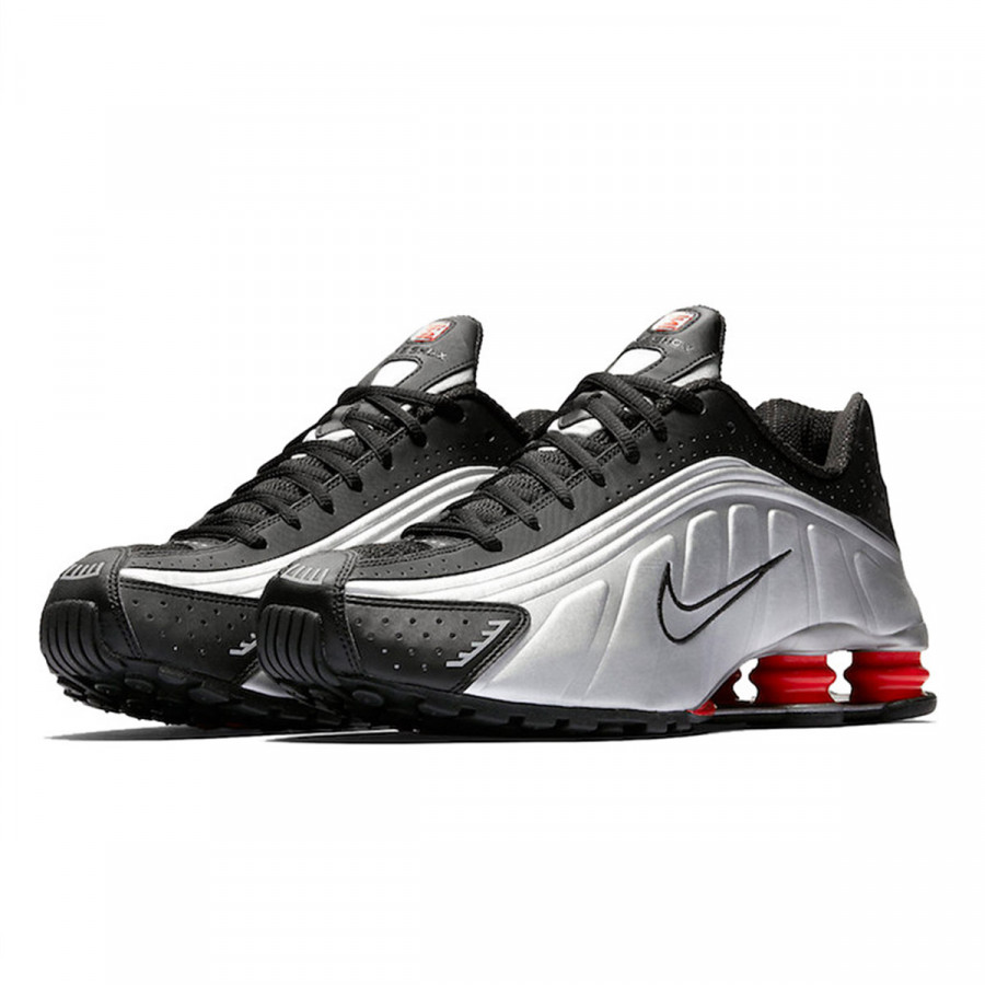 NIKE NIKE SHOX R4 
