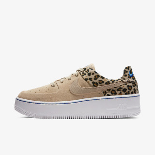NIKE Air Force 1 Sage Low 