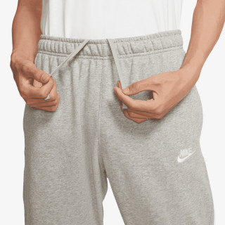NIKE Sportswear Club
