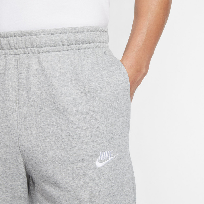 NIKE Sportswear Club 