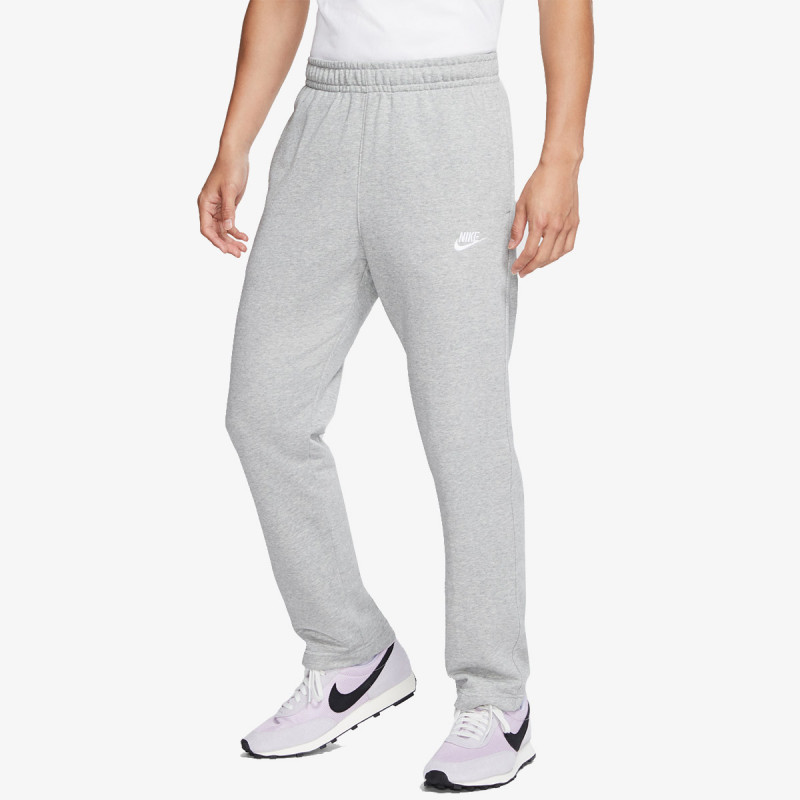 NIKE Sportswear Club 