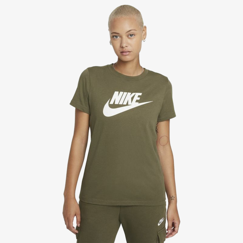 NIKE Sportswear Essential 