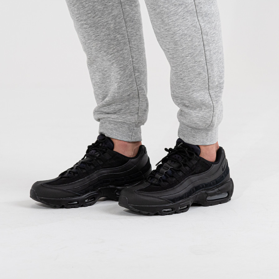 NIKE AIR MAX 95 ESSENTIAL C/O 