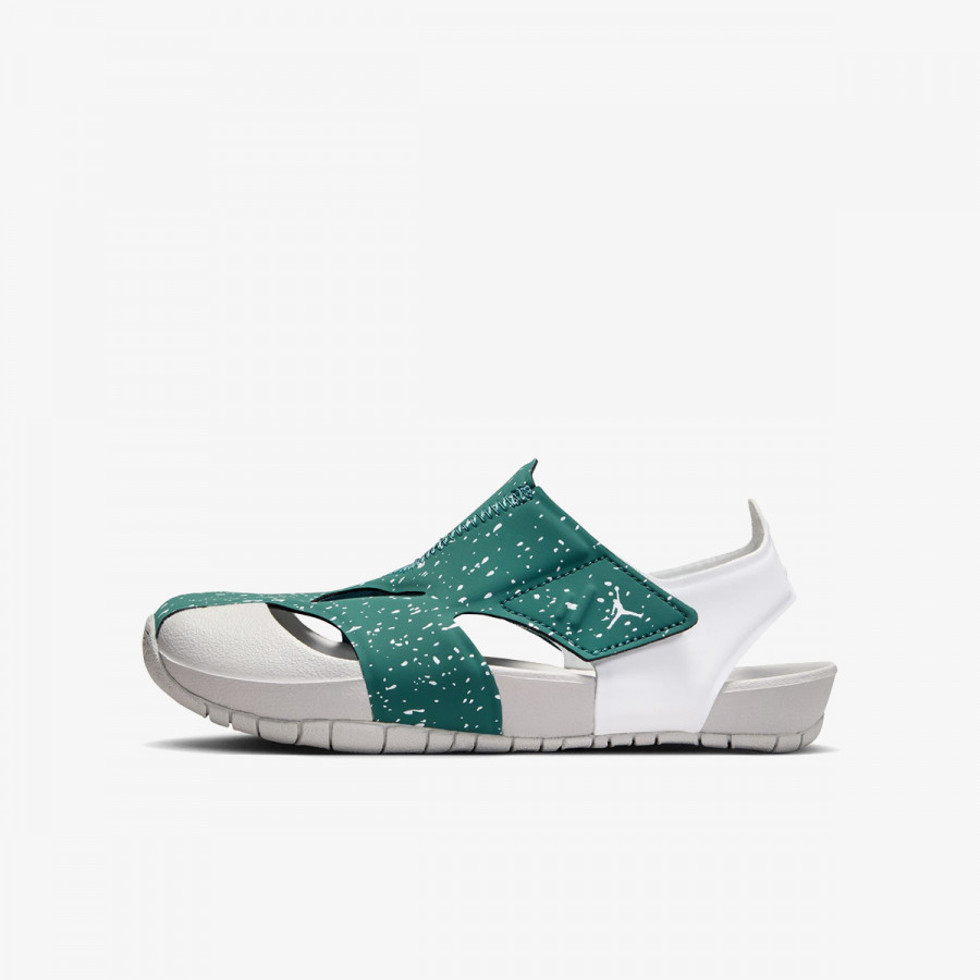 NIKE Jordan Flare 