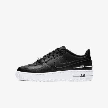 NIKE Air Force 1 LV8 3 