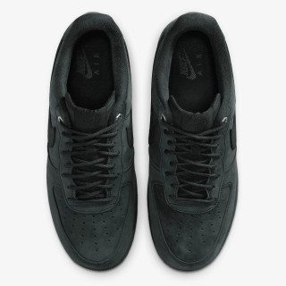 NIKE Air Force 1 '07