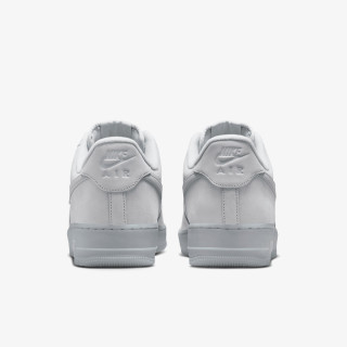 NIKE Air Force 1 '07